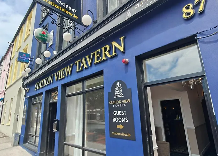 Station View Tavern